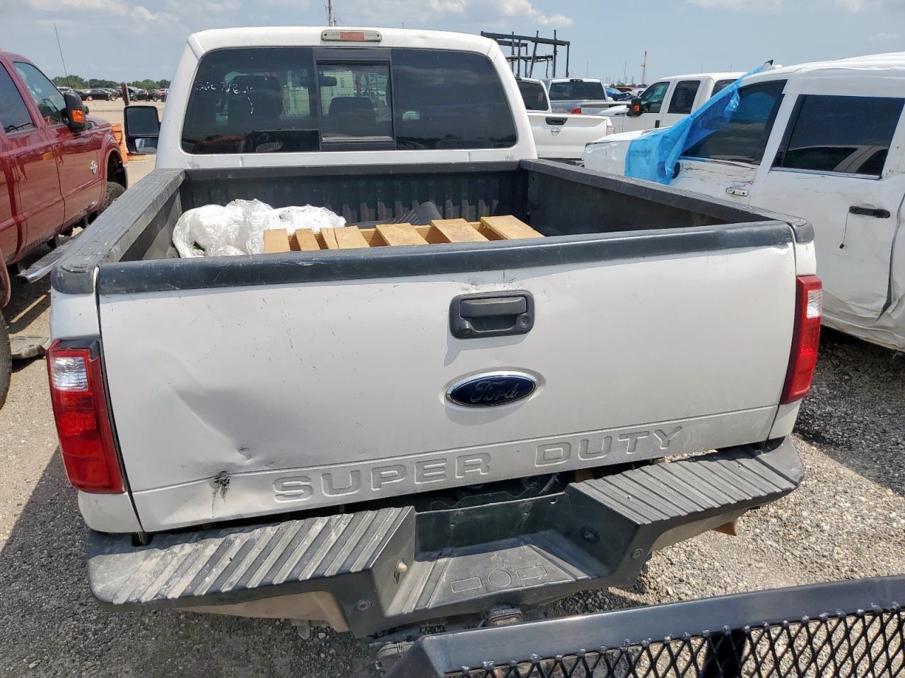 2015 Ford F250 Super Duty - Фото 6