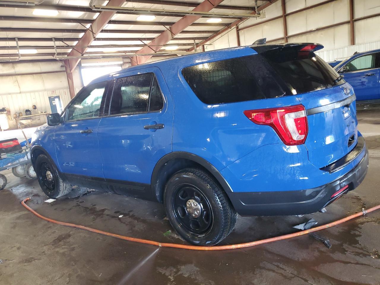 2019 Ford Explorer Police Interceptor - Фото 2
