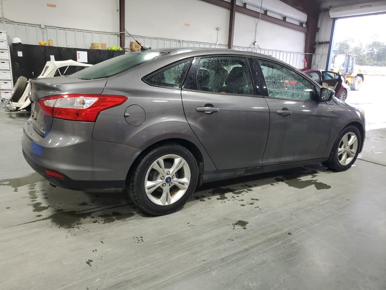 2013 Ford Focus Se - Фото 3