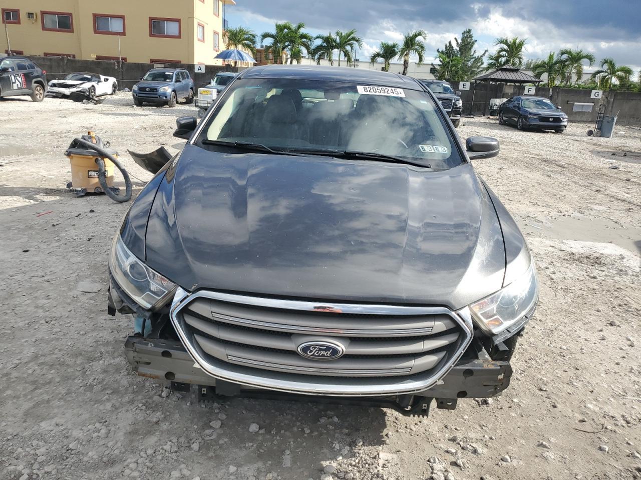 2017 Ford Taurus Sel - Image 5