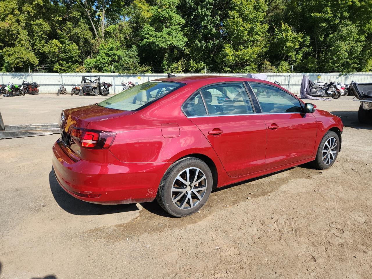 2017 Volkswagen Jetta Se - Фото 3