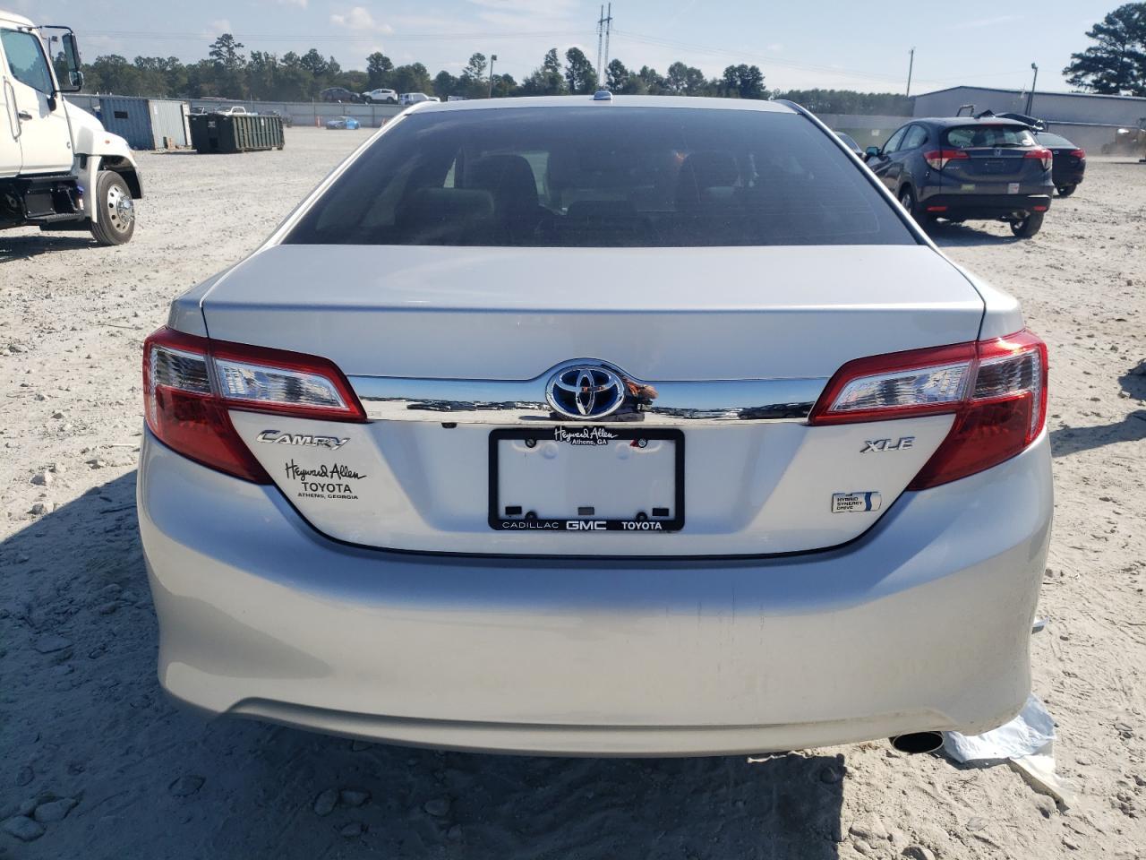 2012 Toyota Camry Hybrid - Фото 6