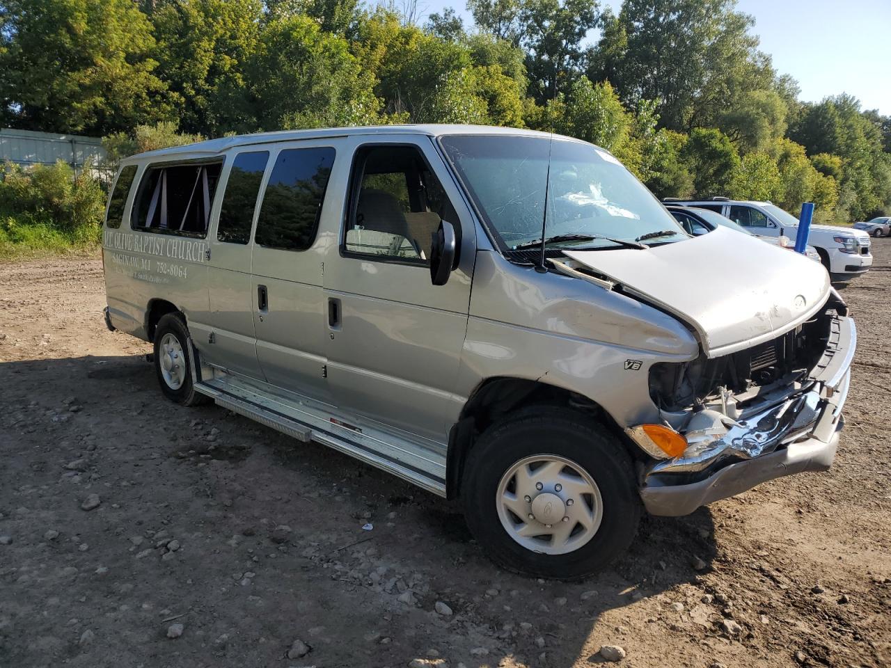 2000 Ford Econoline E350 Super Duty Wagon - Фото 4