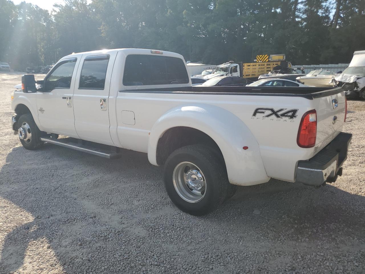 2011 Ford F350 Super Duty - Image 2