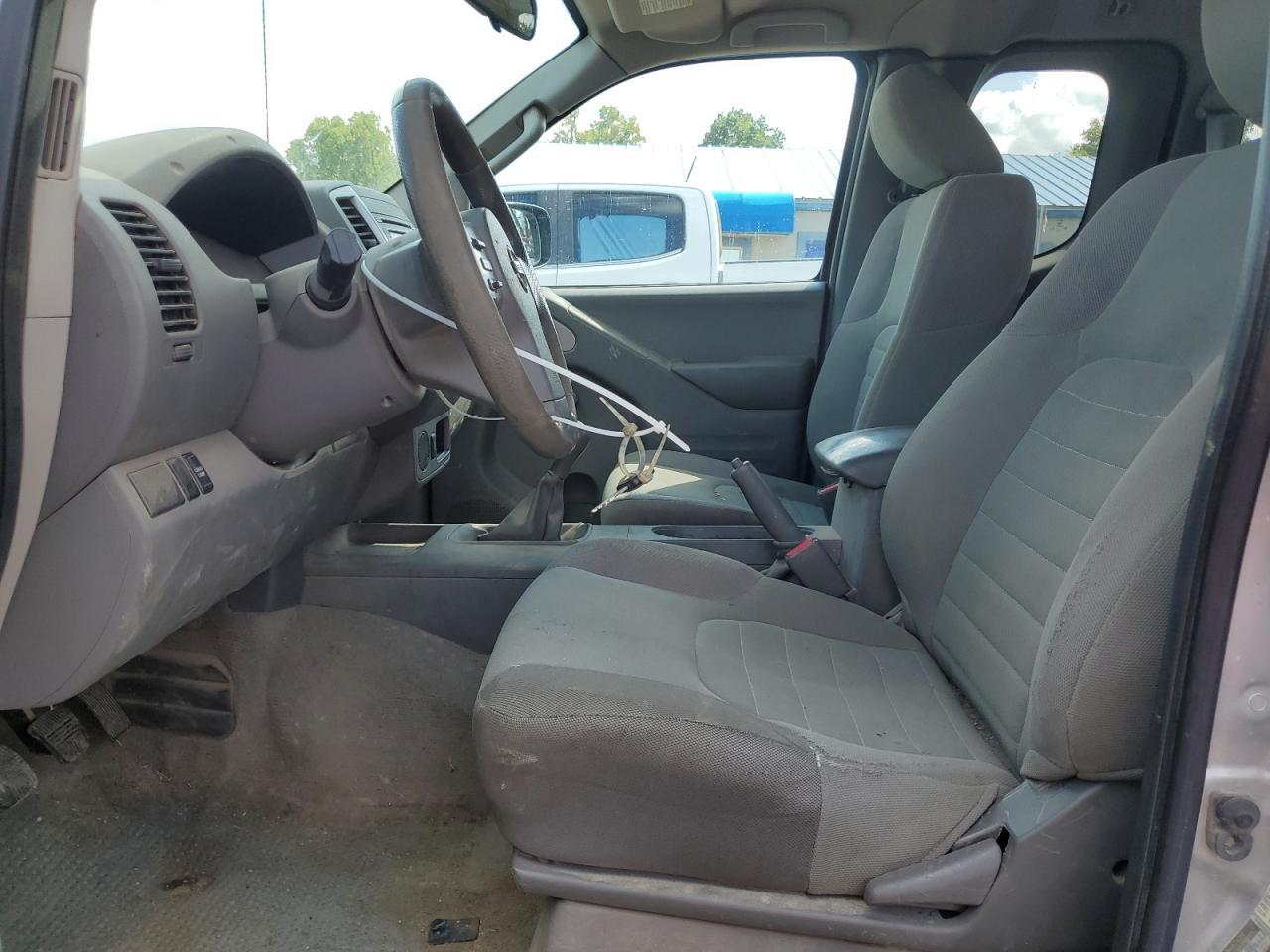 2016 Nissan Frontier S - Фото 7