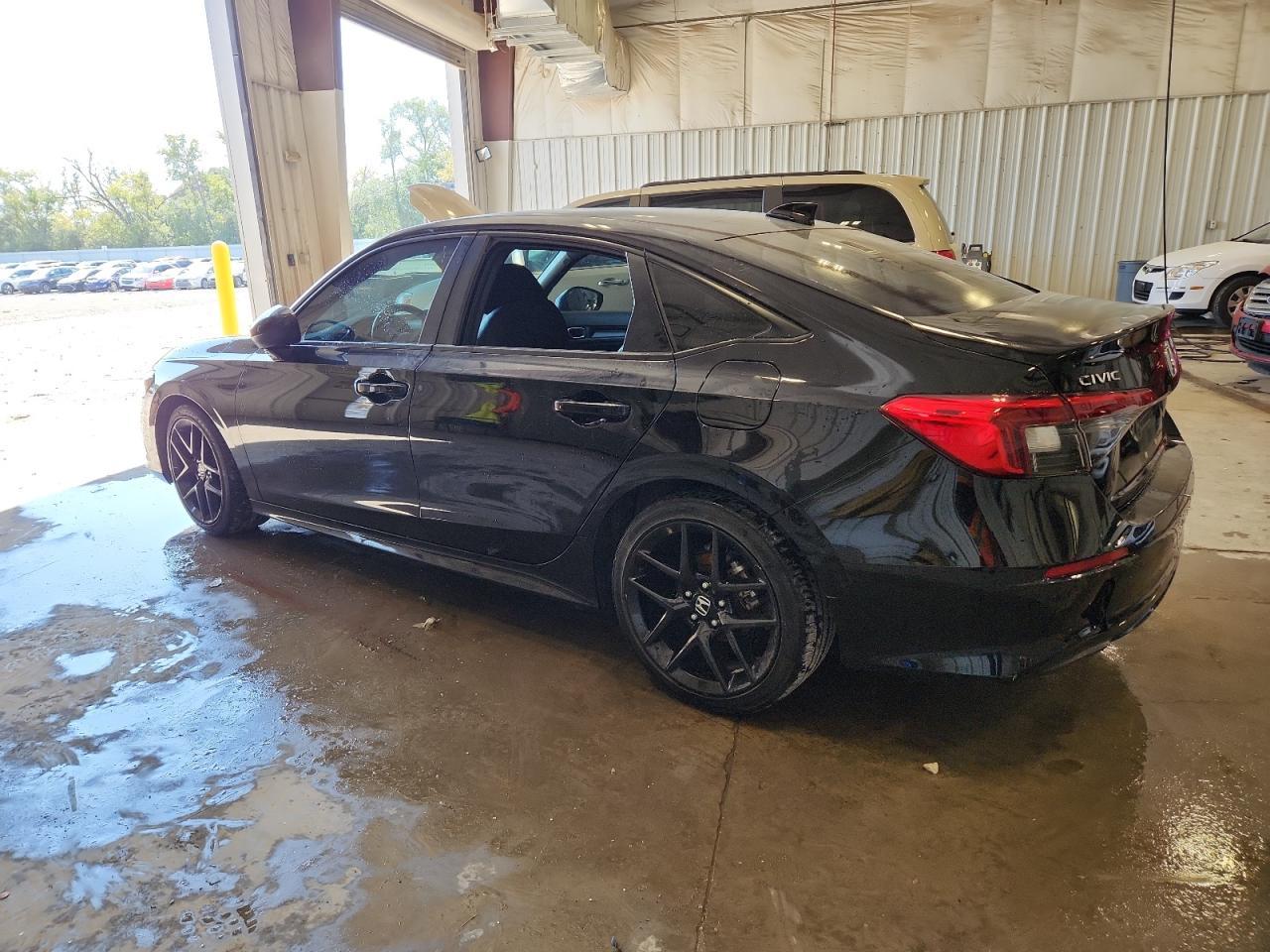 2023 Honda Civic Sport - Фото 2