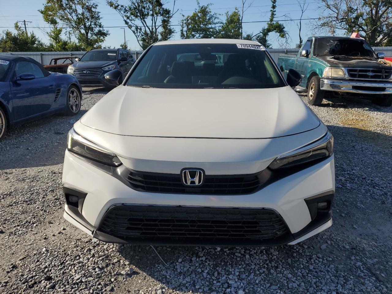 2022 Honda Civic Sport - Image 5