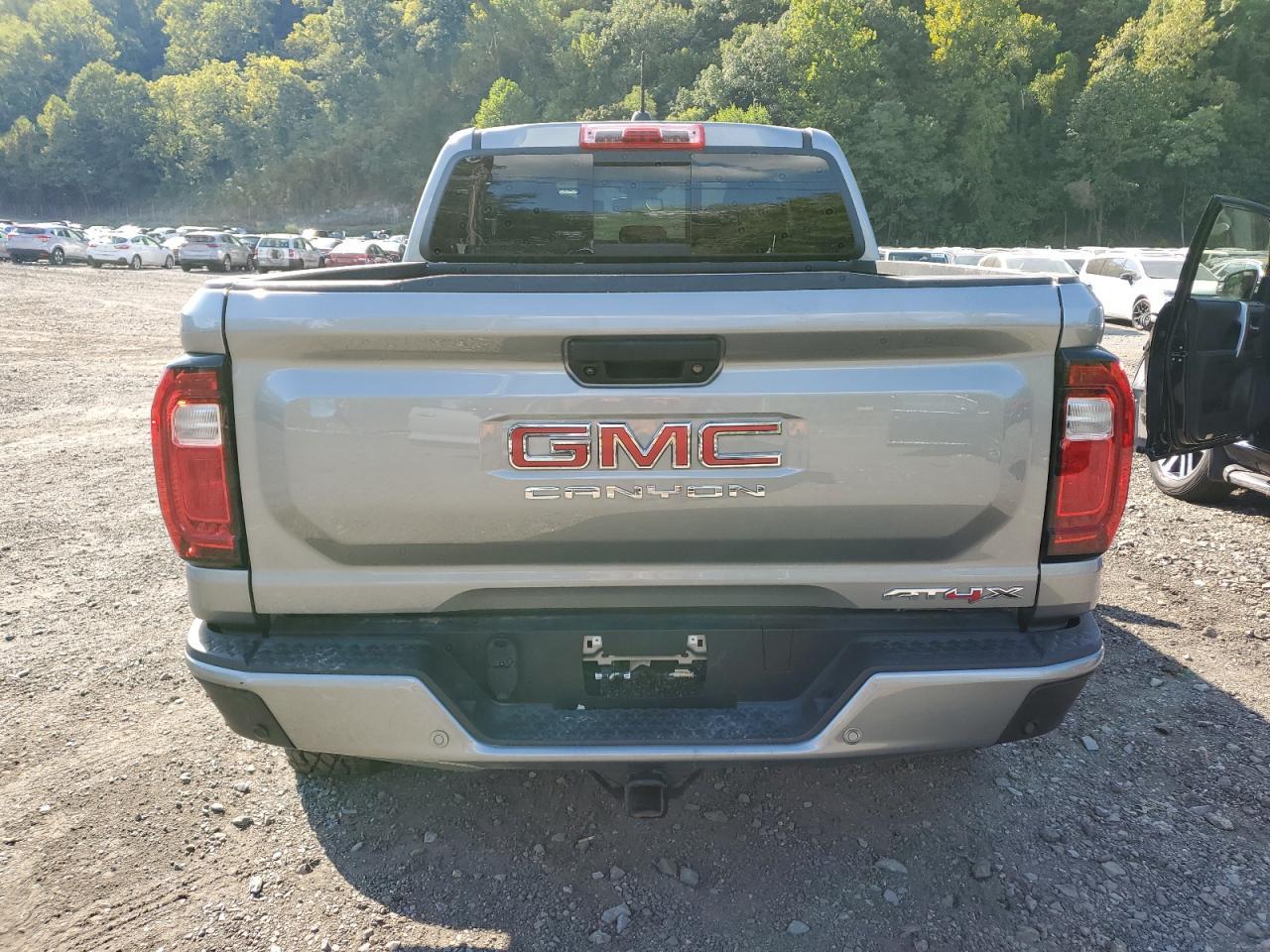 2024 GMC Canyon At4X - Фото 6