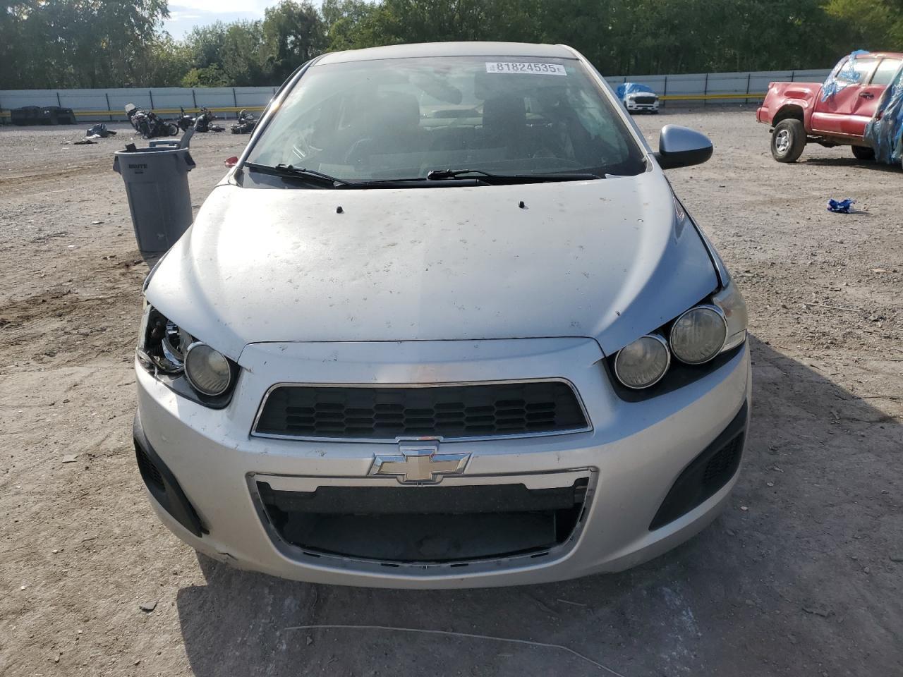 2014 Chevrolet Sonic Lt - Фото 5