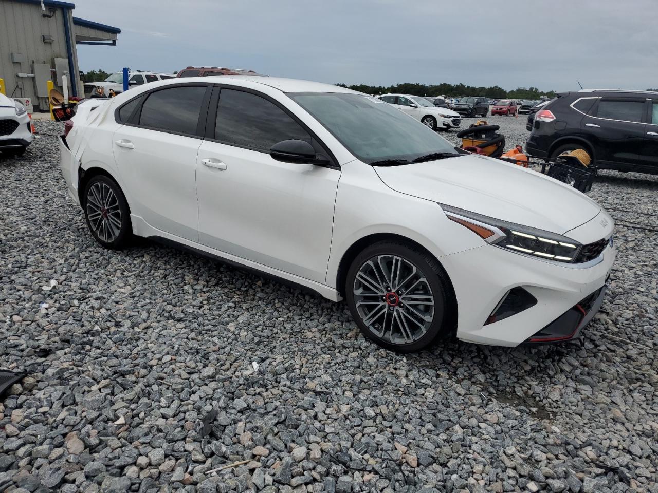 2024 Kia Forte Gt - Фото 4