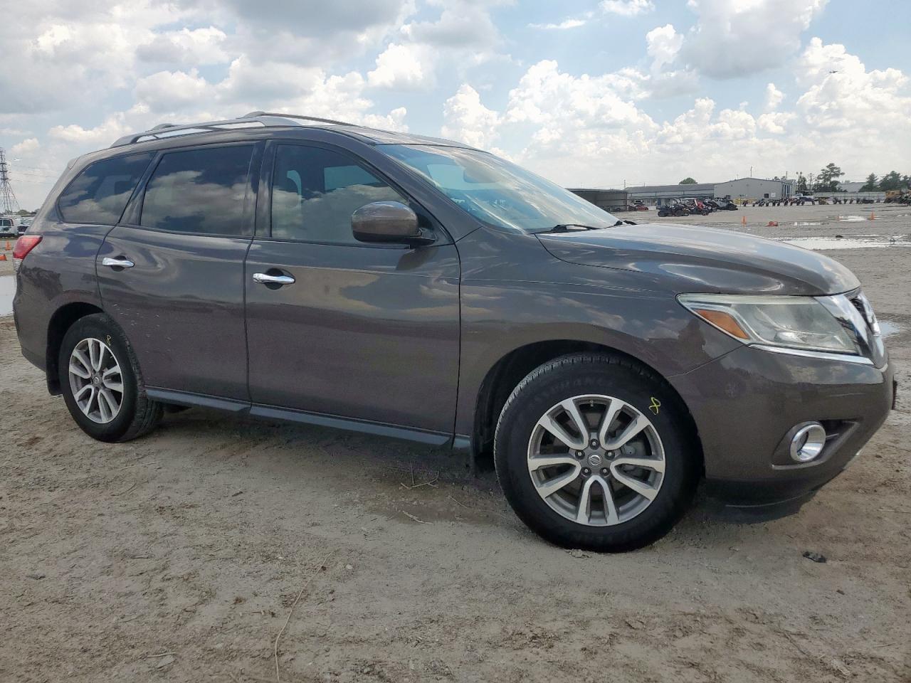 2016 Nissan Pathfinder S - Фото 4