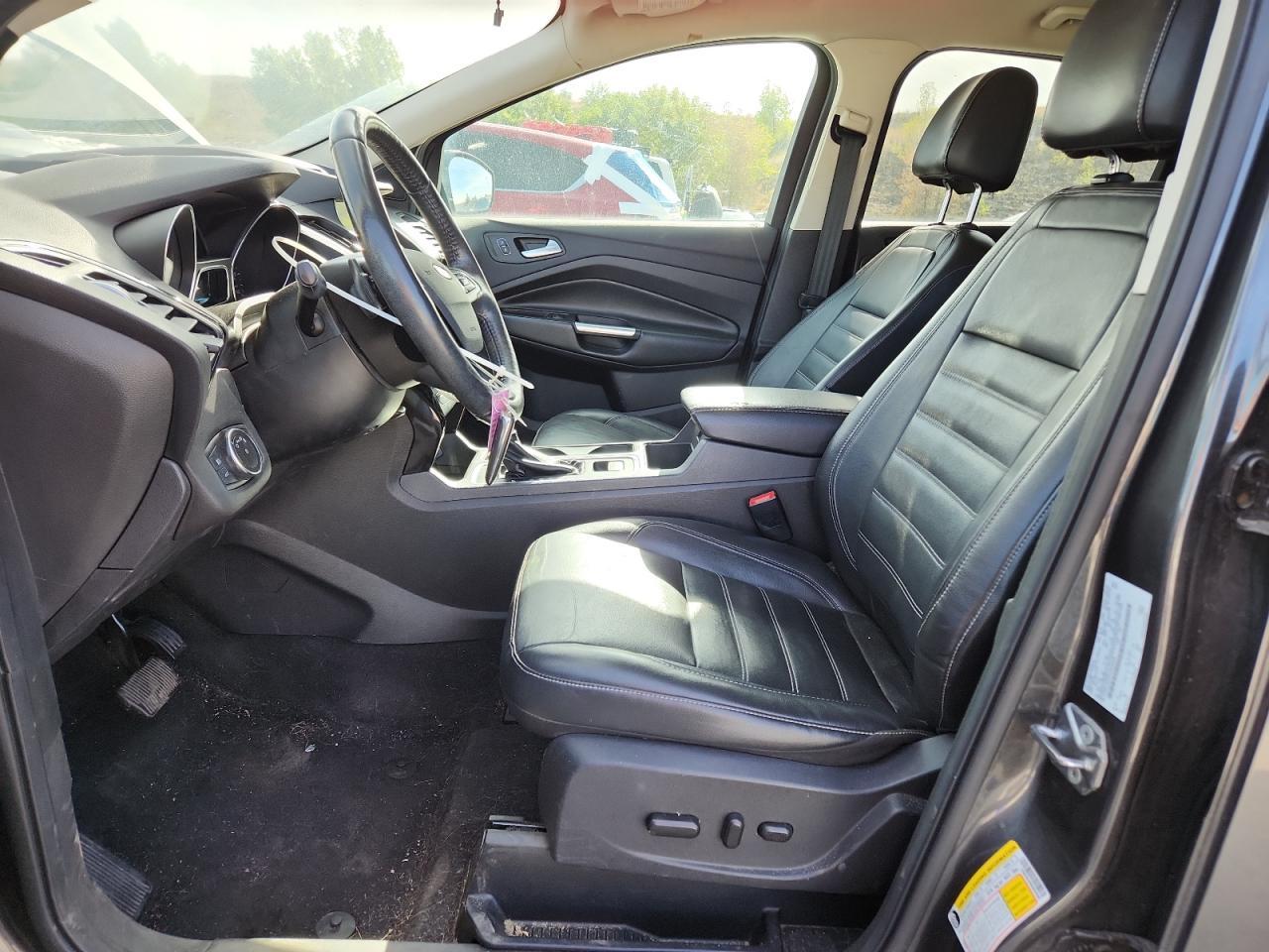 2017 Ford Escape Titanium - Image 7