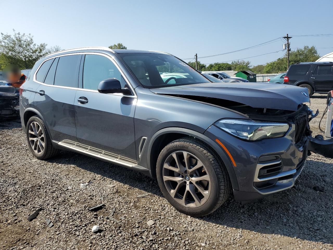 2022 BMW X5 xDrive40I - Image 4