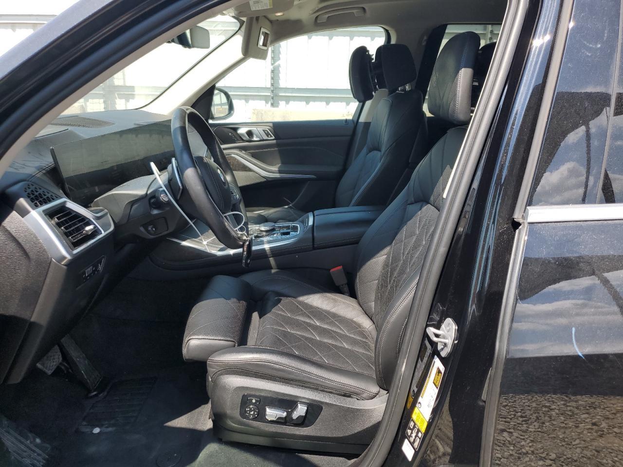 2023 BMW X7 xDrive40I - Image 7