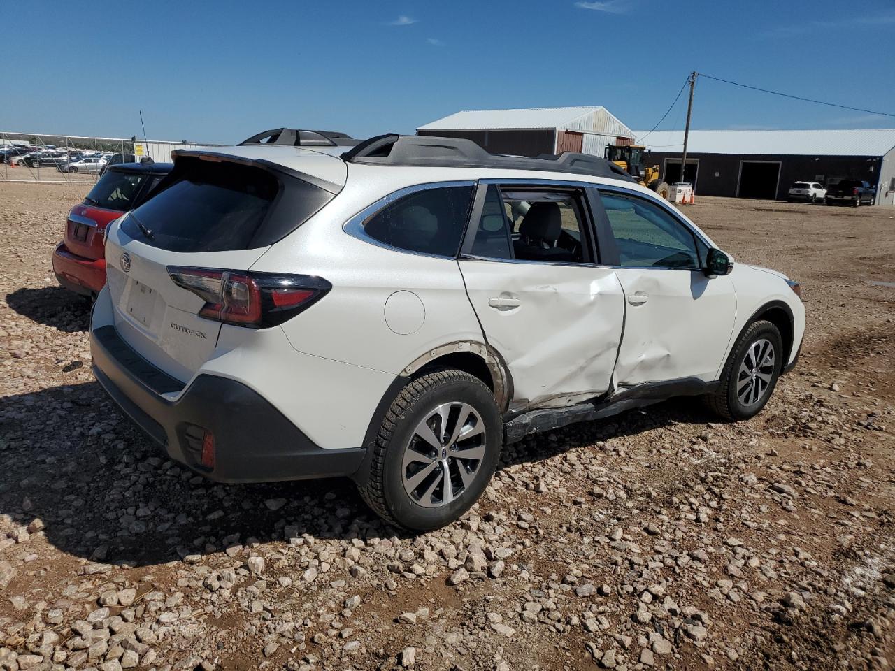 2020 Subaru Outback Premium - Фото 3