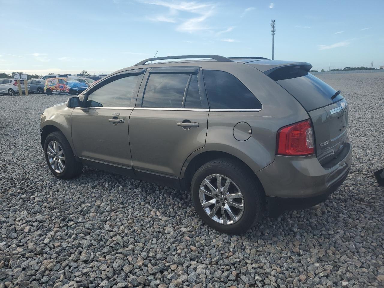 2013 Ford Edge Limited - Image 2