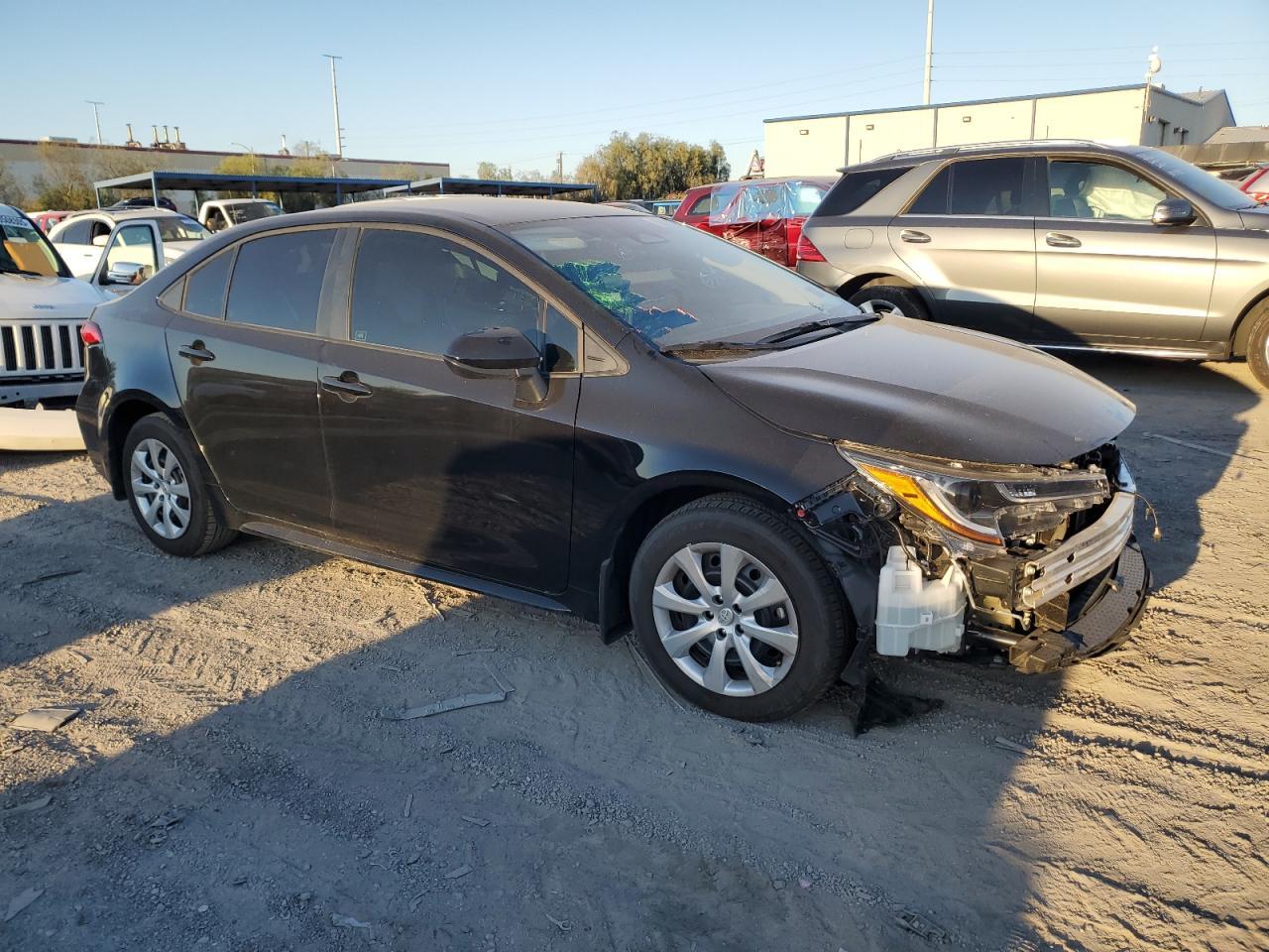 2025 Toyota Corolla Le - Фото 4