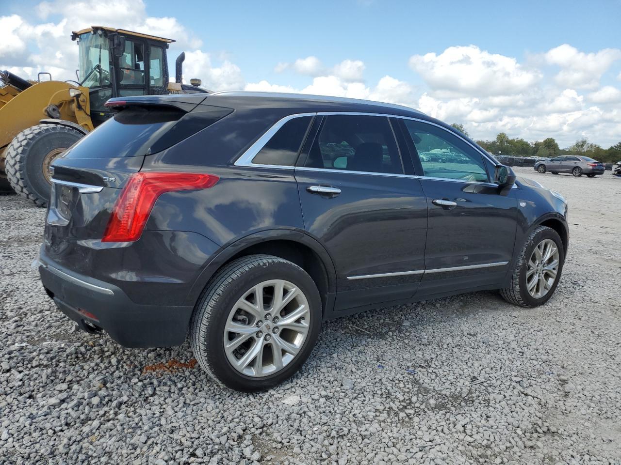 2017 Cadillac Xt5 Luxury - Фото 3