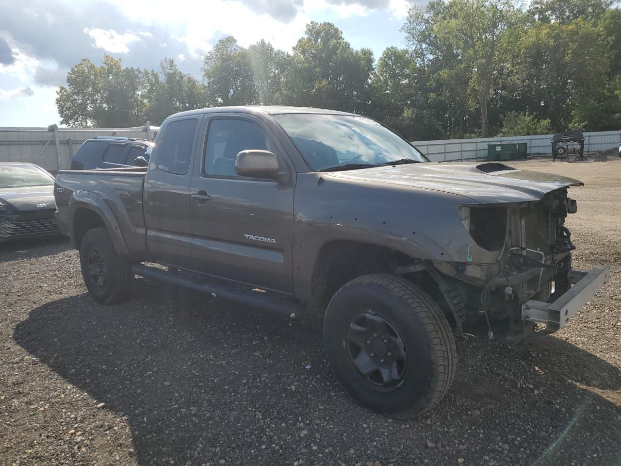 2011 Toyota Tacoma Access Cab - Фото 4