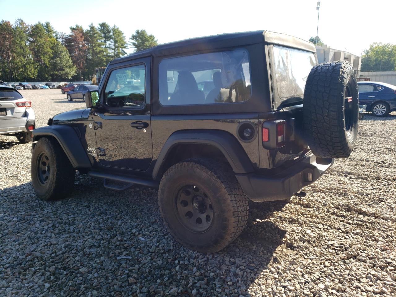 2021 Jeep Wrangler Sport - Фото 2