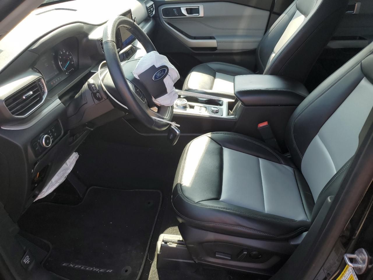 2023 Ford Explorer Xlt - Фото 7