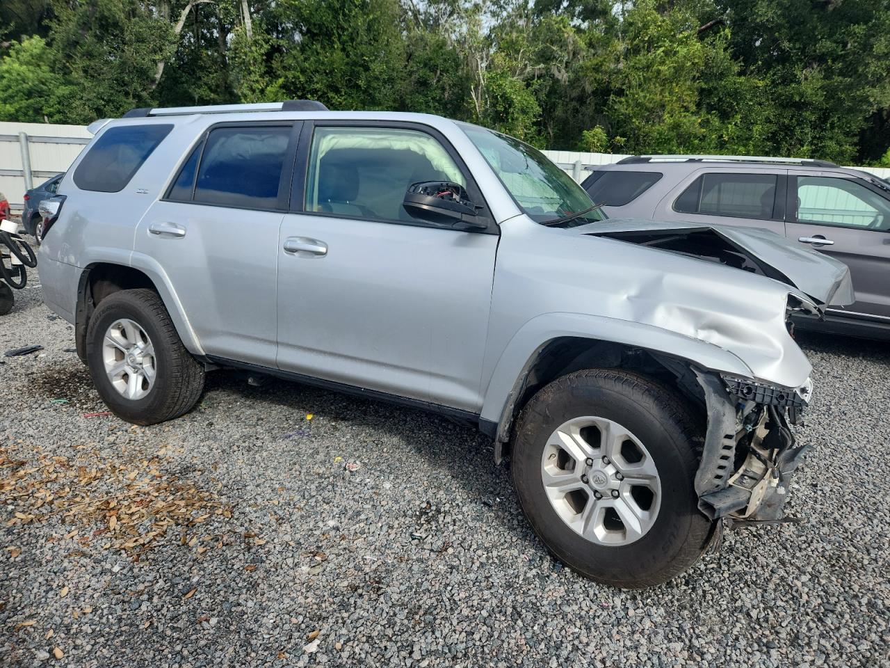 2021 Toyota 4Runner Sr5 - Image 4