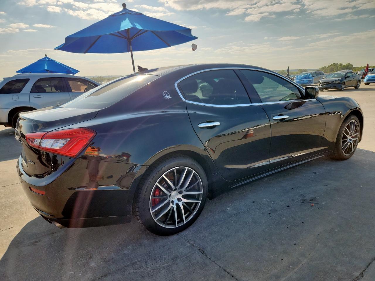 2016 Maserati Ghibli S - Image 3