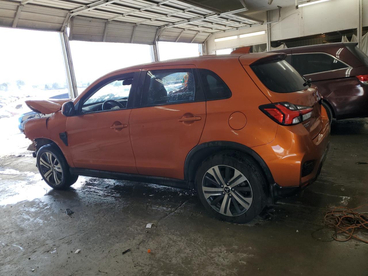 2022 Mitsubishi Outlander Sport Es - Image 2
