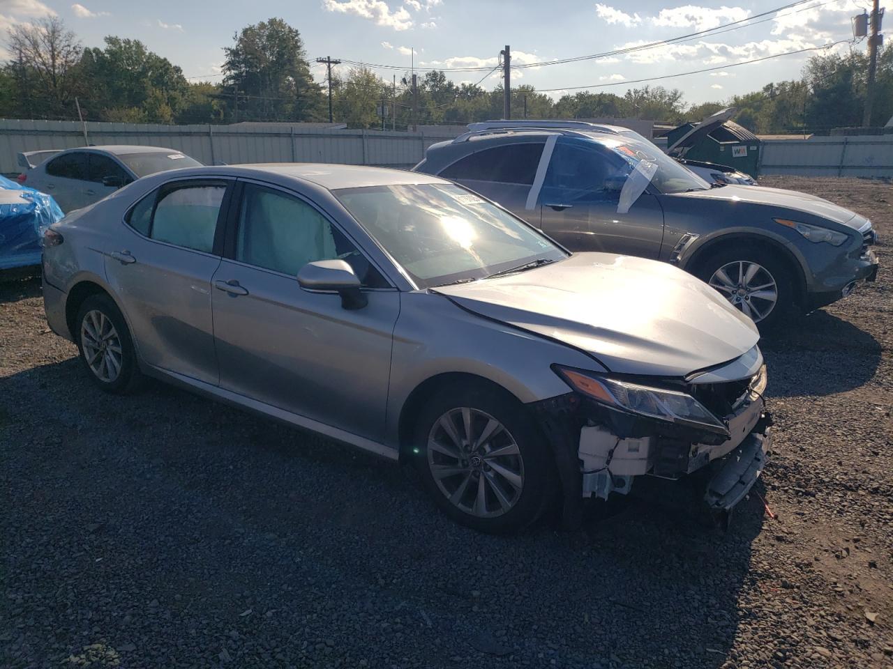 2021 Toyota Camry Le - Image 4