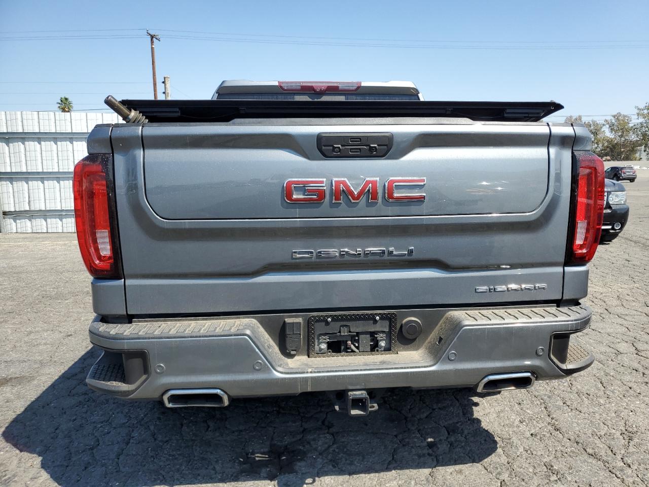 2020 GMC Sierra - Image 6