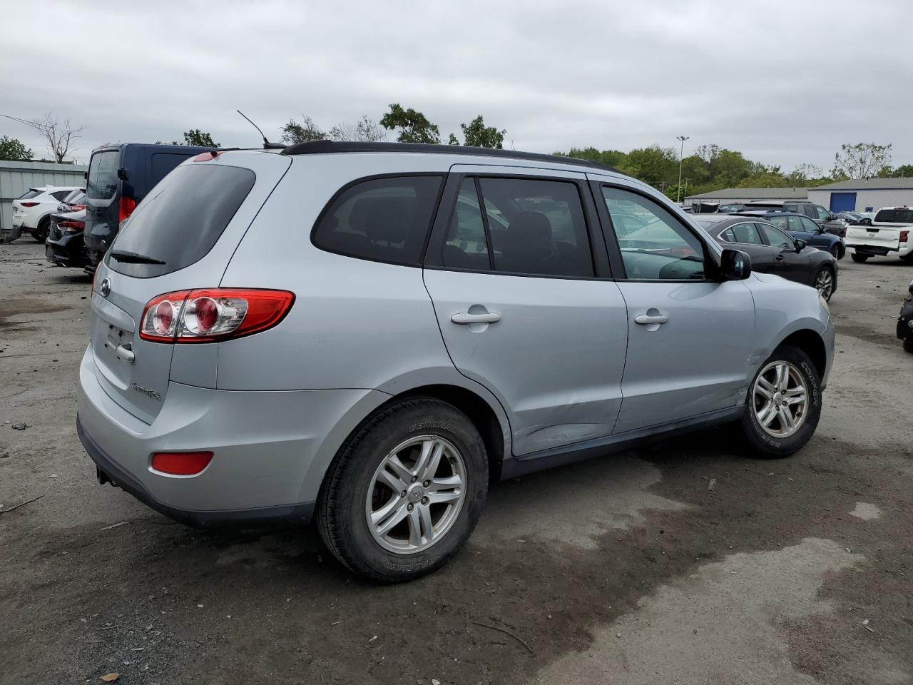 2010 Hyundai Santa Fe Gls - Фото 3