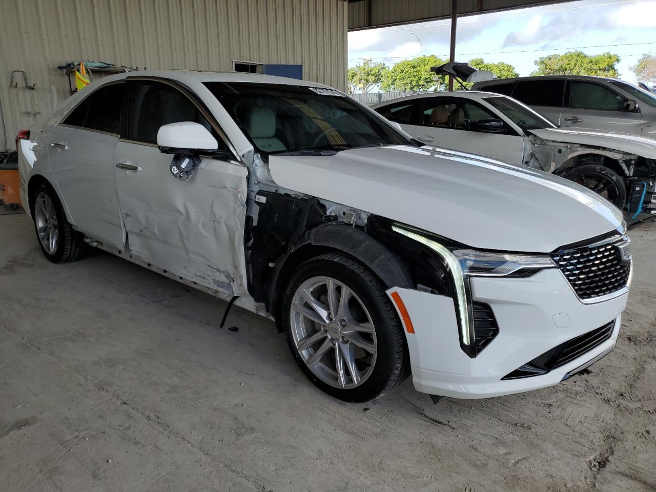 2024 Cadillac Ct4 Luxury + - Image 4