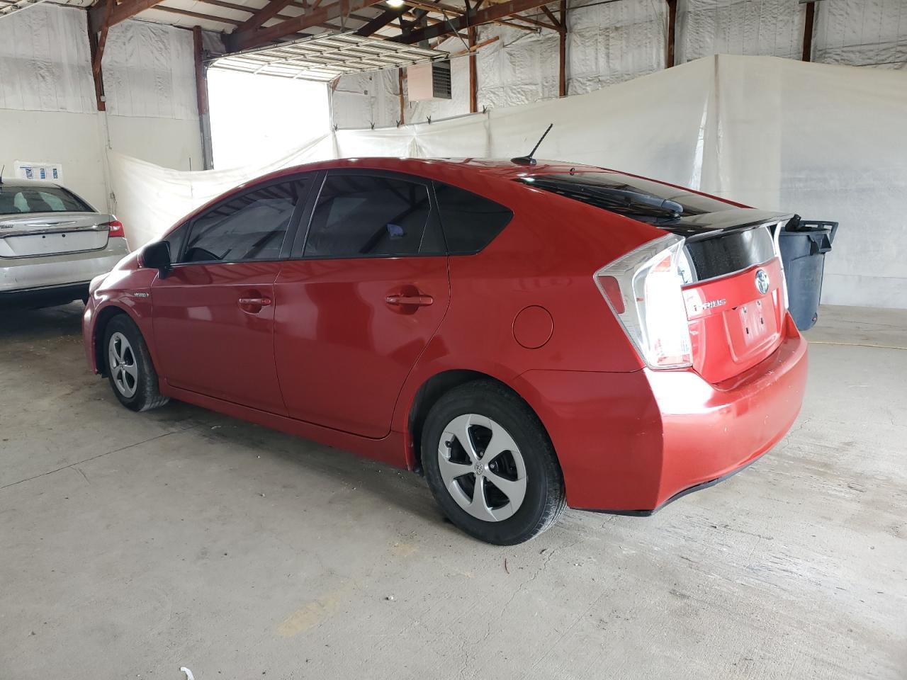 2013 Toyota Prius - Фото 2
