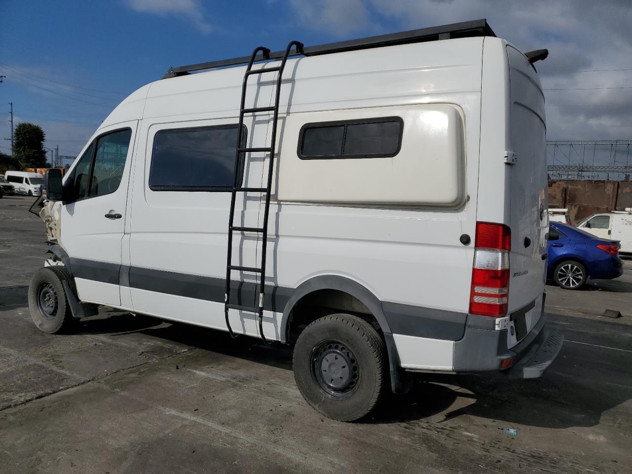 2018 Mercedes-Benz Sprinter 2500 - Фото 2