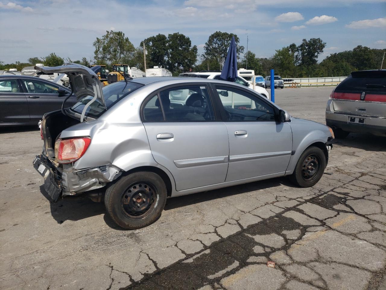 2010 Kia Rio Lx - Image 3