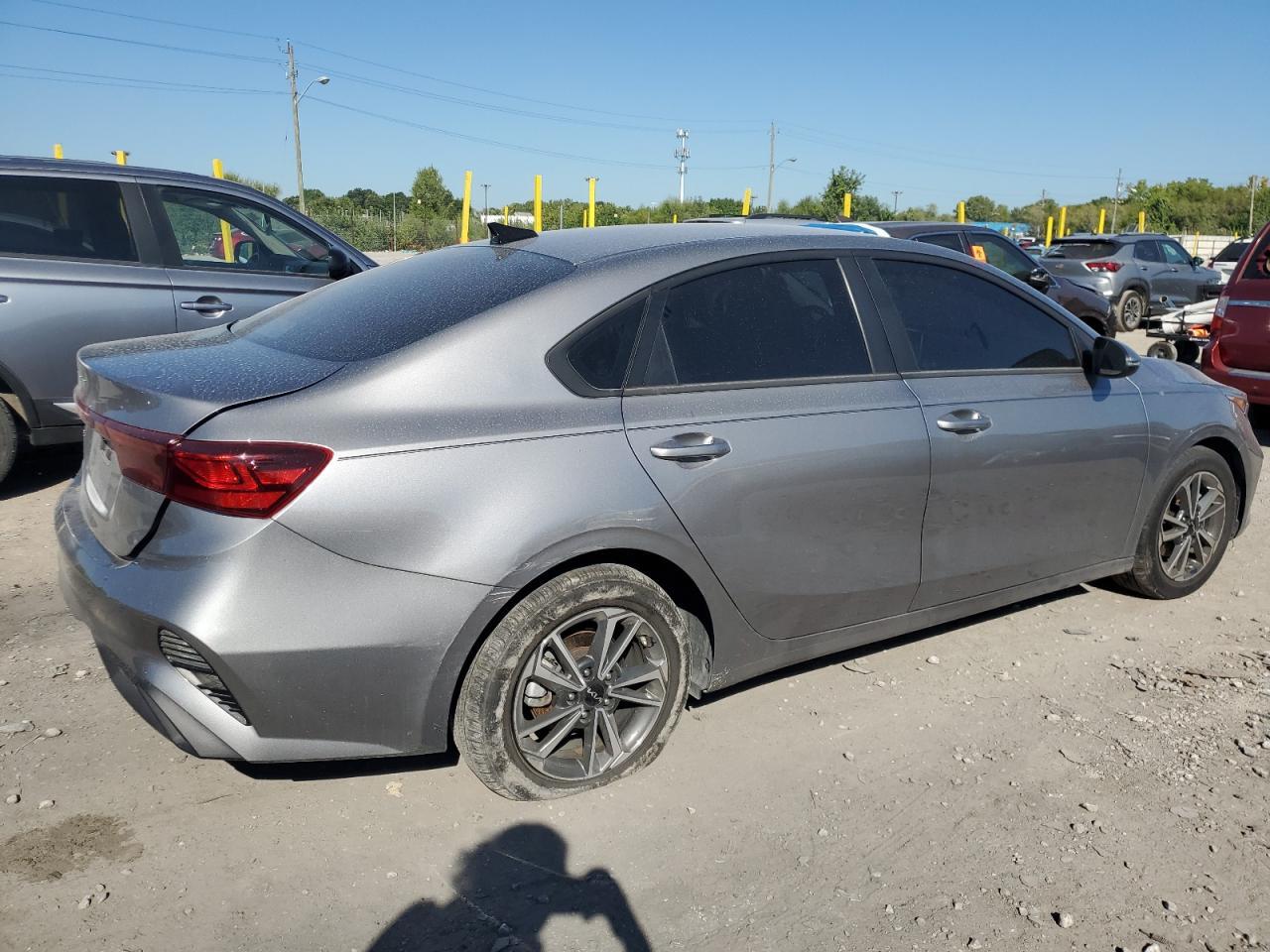 2023 Kia Forte Lx - Image 3
