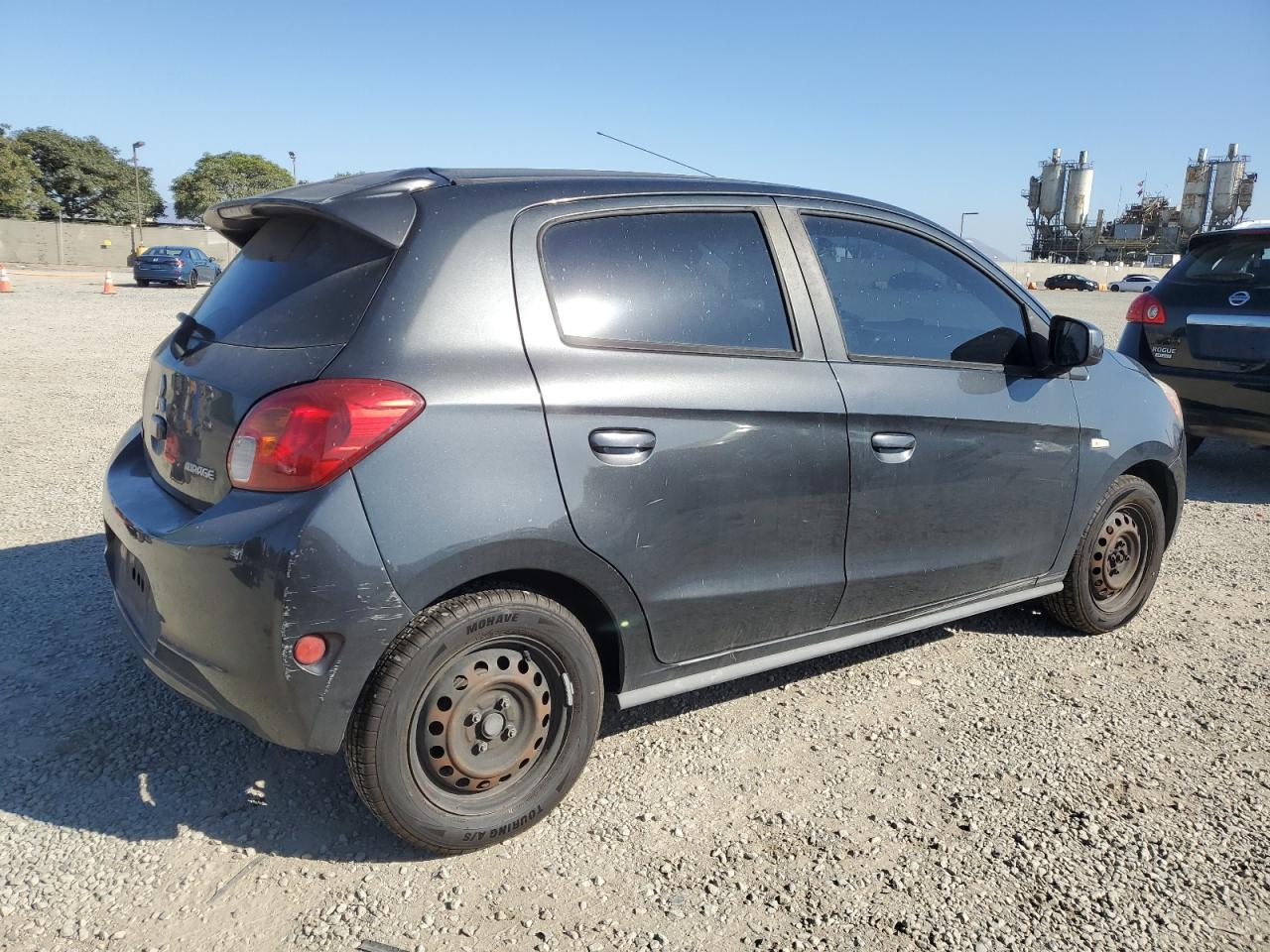 2014 Mitsubishi Mirage De - Фото 3