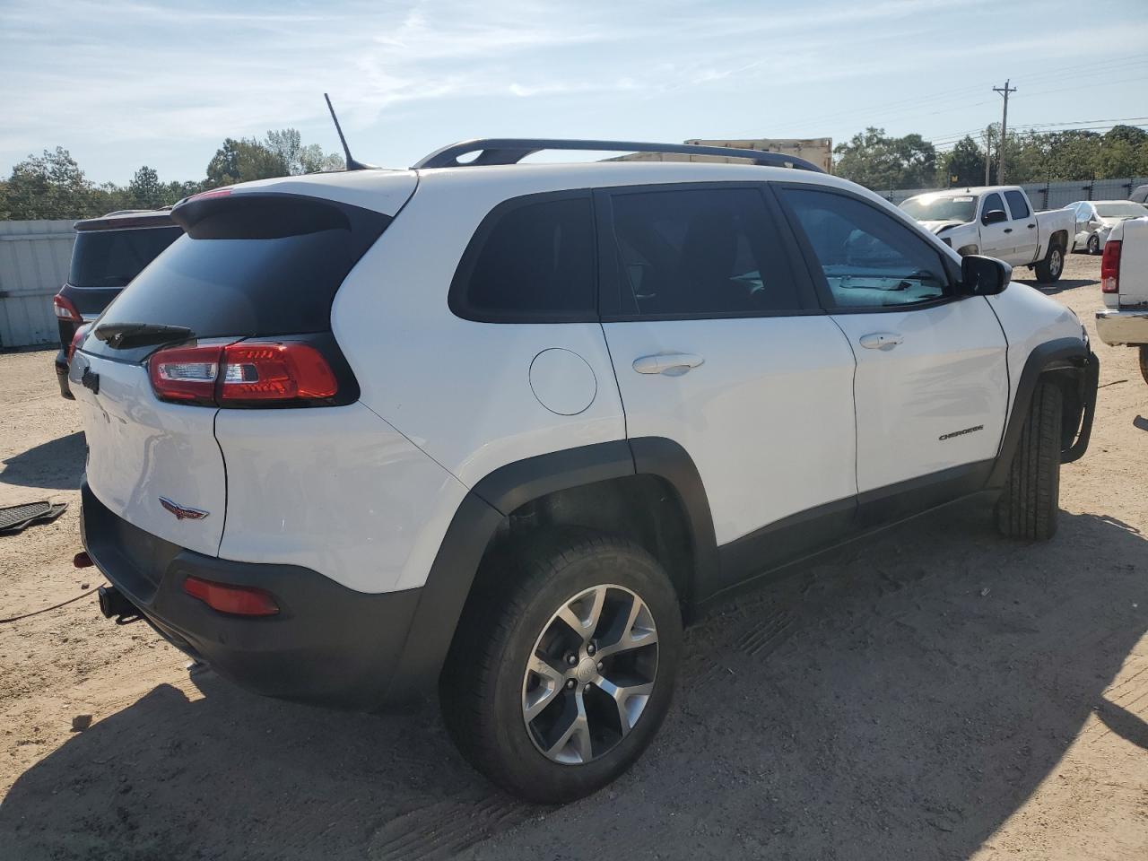 2018 Jeep Cherokee Trailhawk - Фото 3