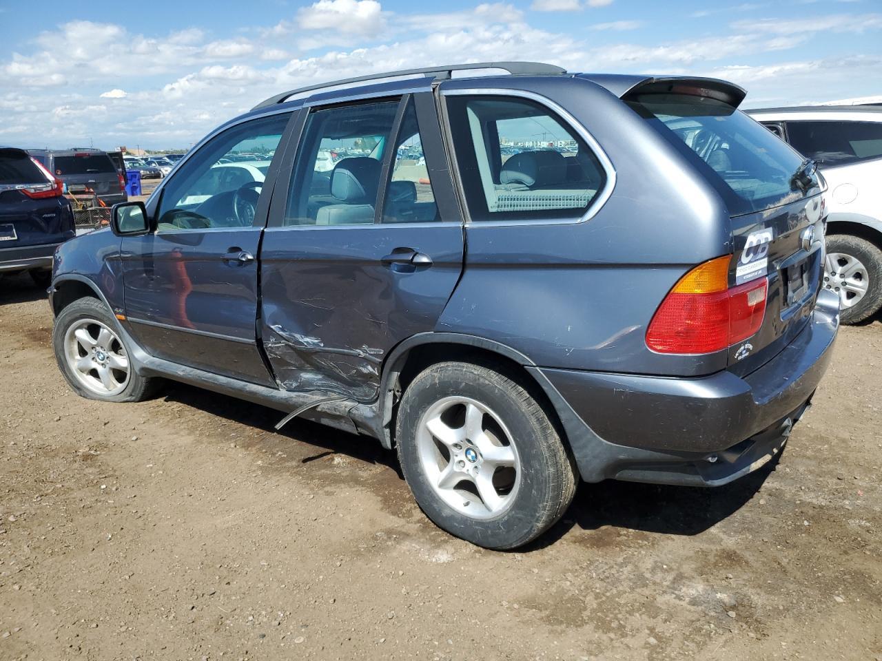 2003 BMW X5 4.4I - Image 2