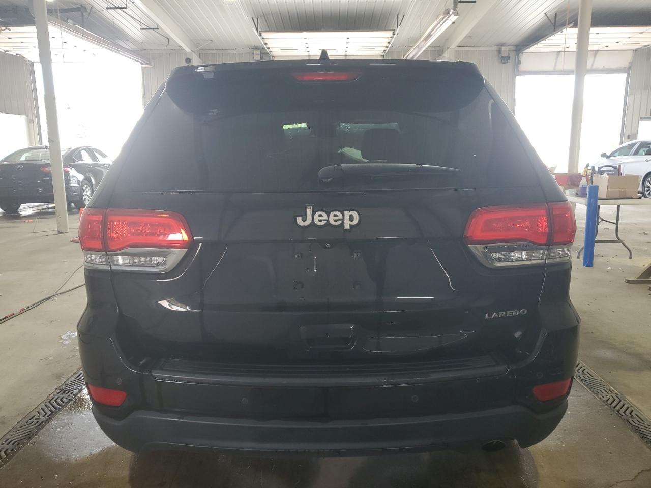 2018 Jeep Grand Cherokee Laredo - Фото 6