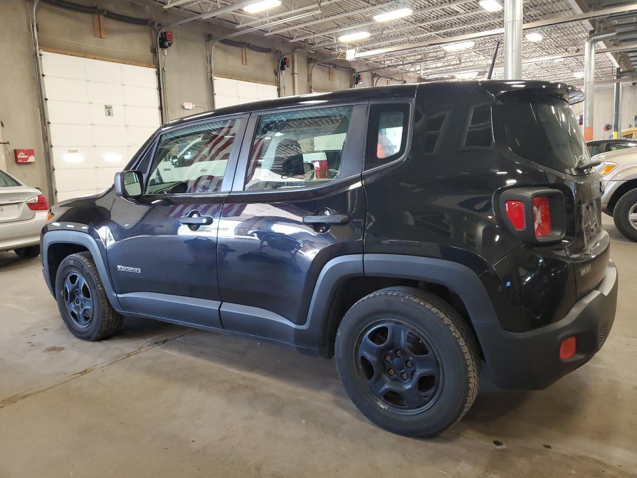 2015 Jeep Renegade Sport - Фото 2