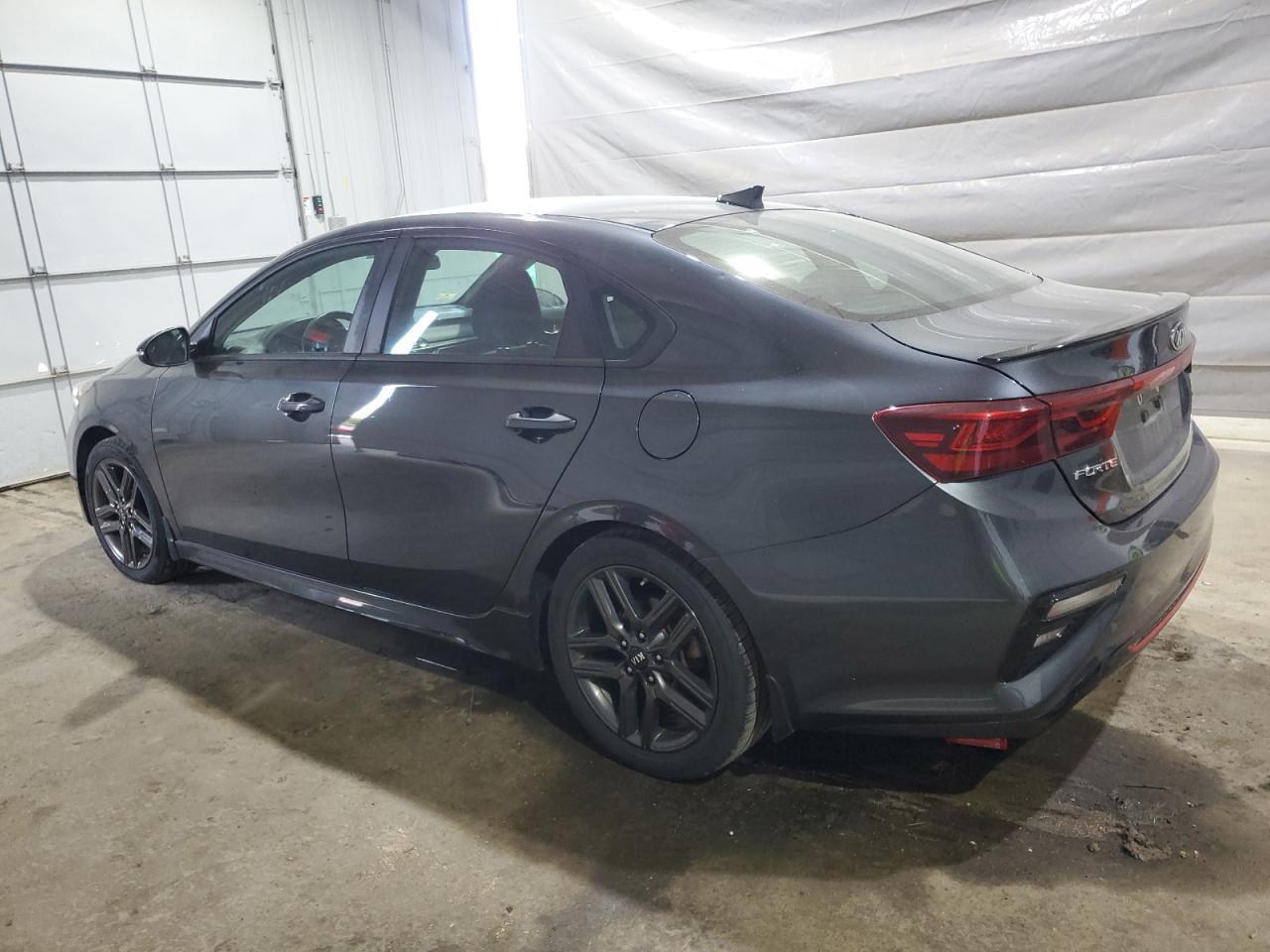 2020 Kia Forte Gt Line - Фото 2