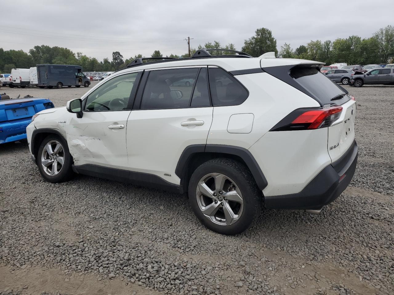 2021 Toyota Rav4 Xle Premium - Image 2