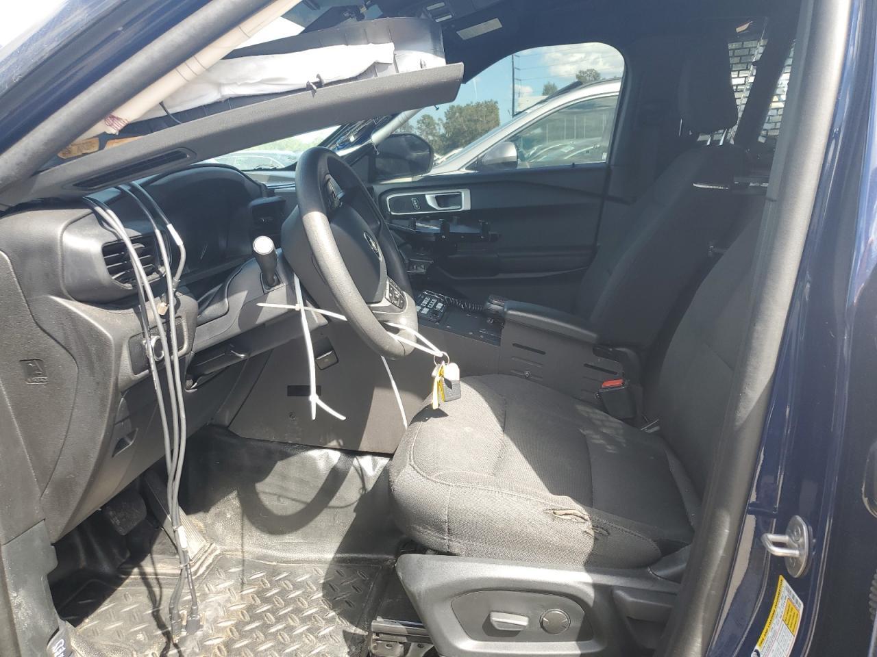 2023 Ford Explorer Police Interceptor - Image 7