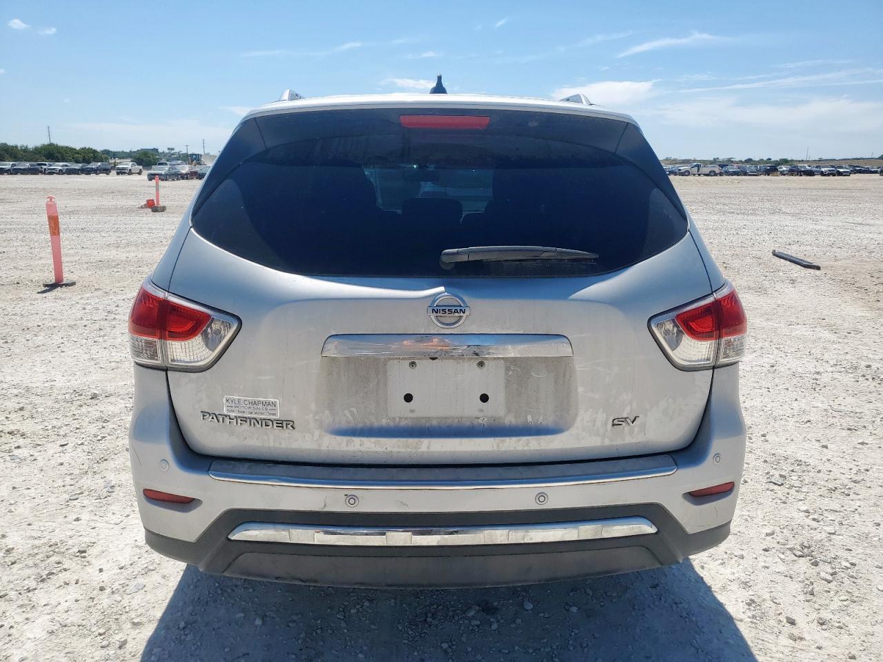 2016 Nissan Pathfinder S - Фото 6