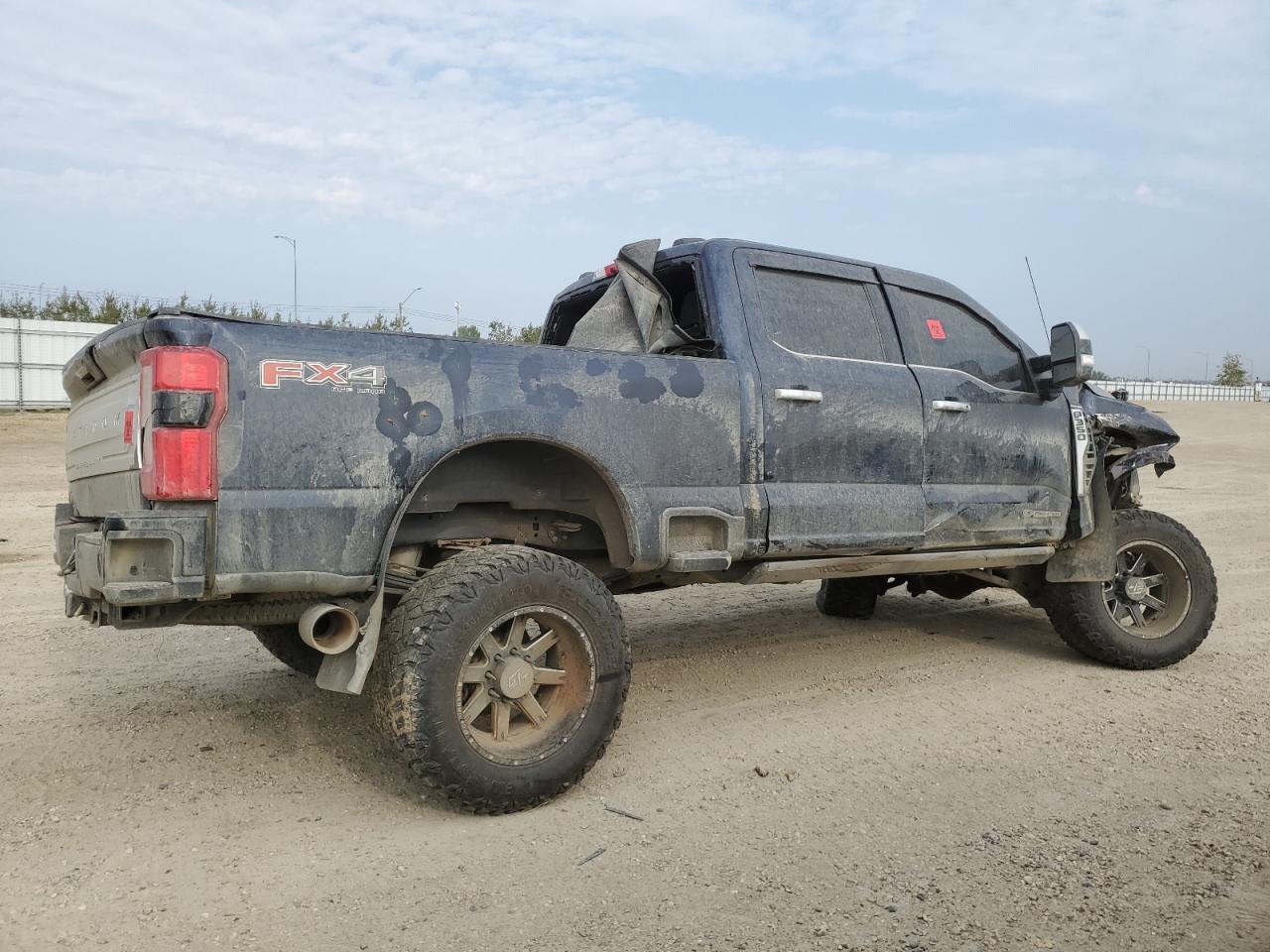 2024 Ford F350 Super Duty - Image 3