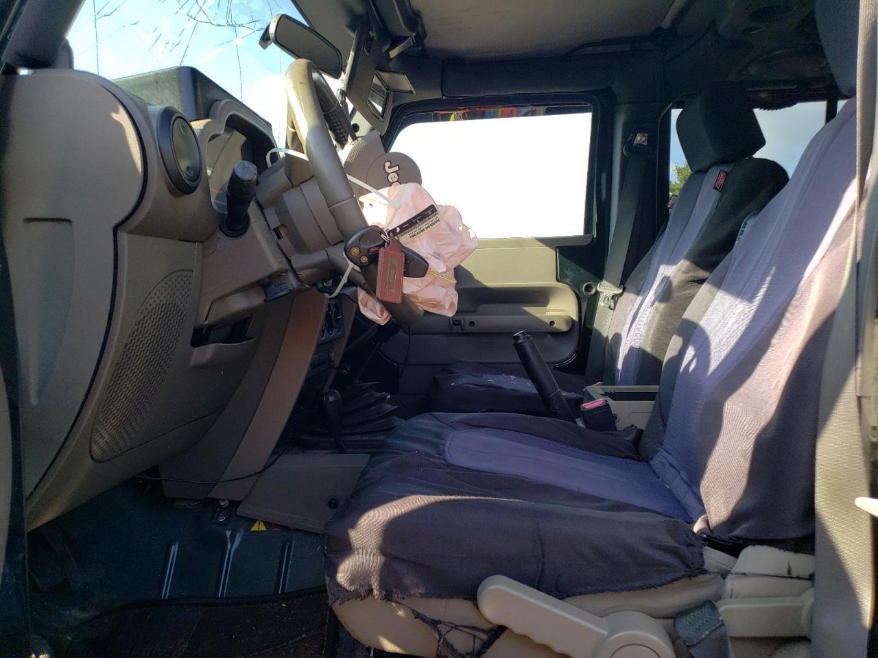 2010 Jeep Wrangler Unlimited Sport - Фото 7