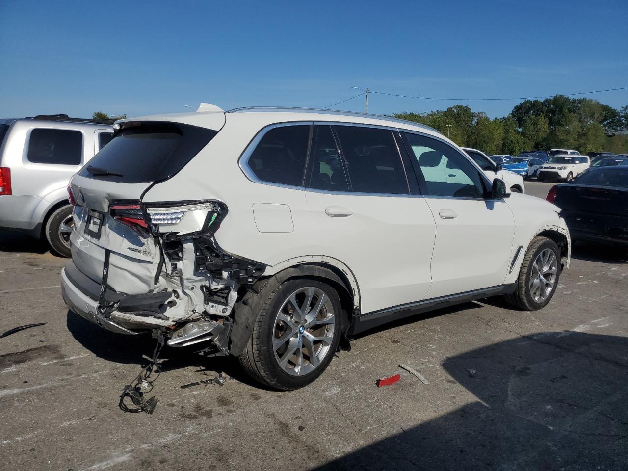 2019 BMW X5 xDrive40I - Фото 3
