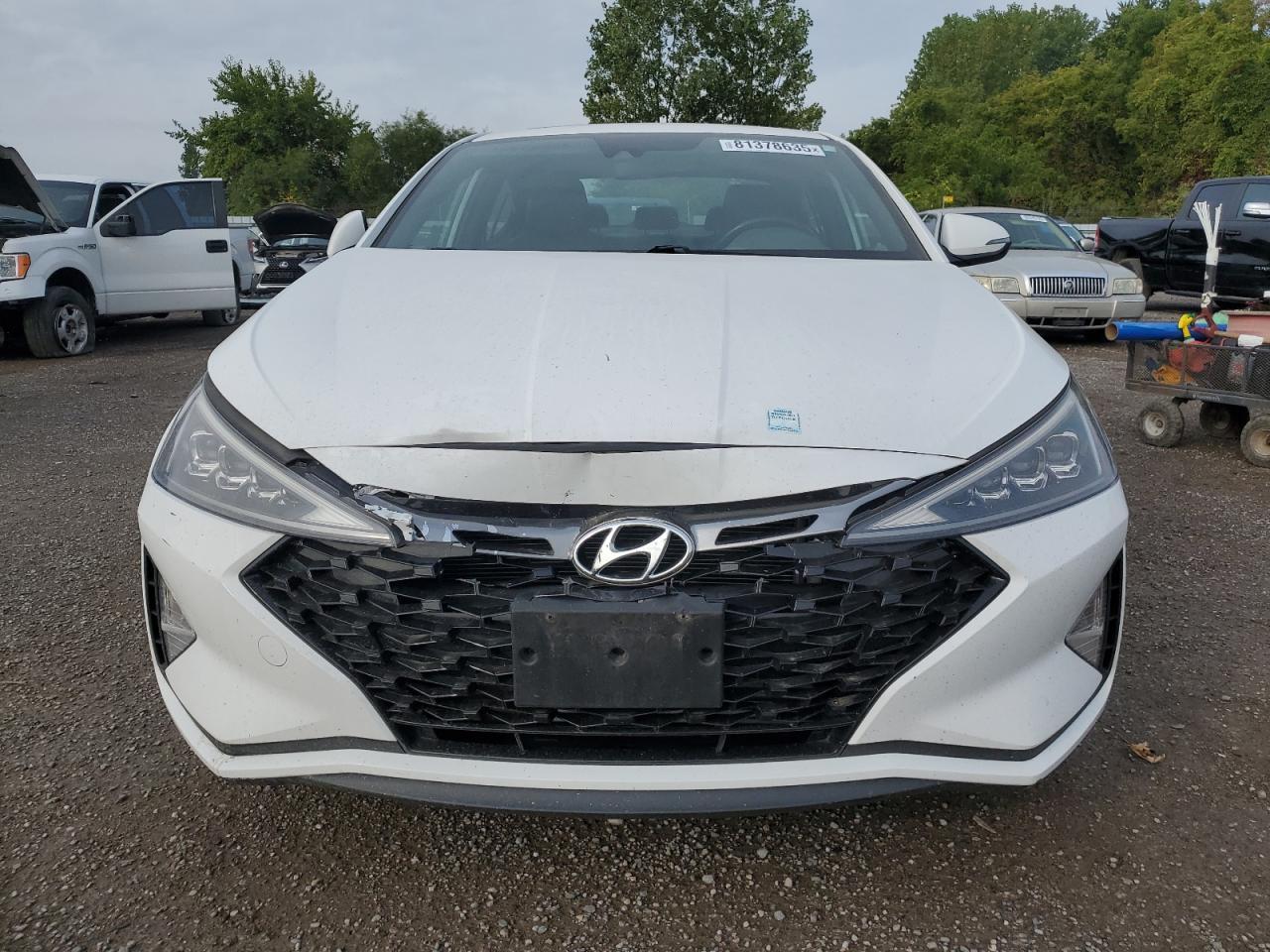 2019 Hyundai Elantra Sport - Image 5