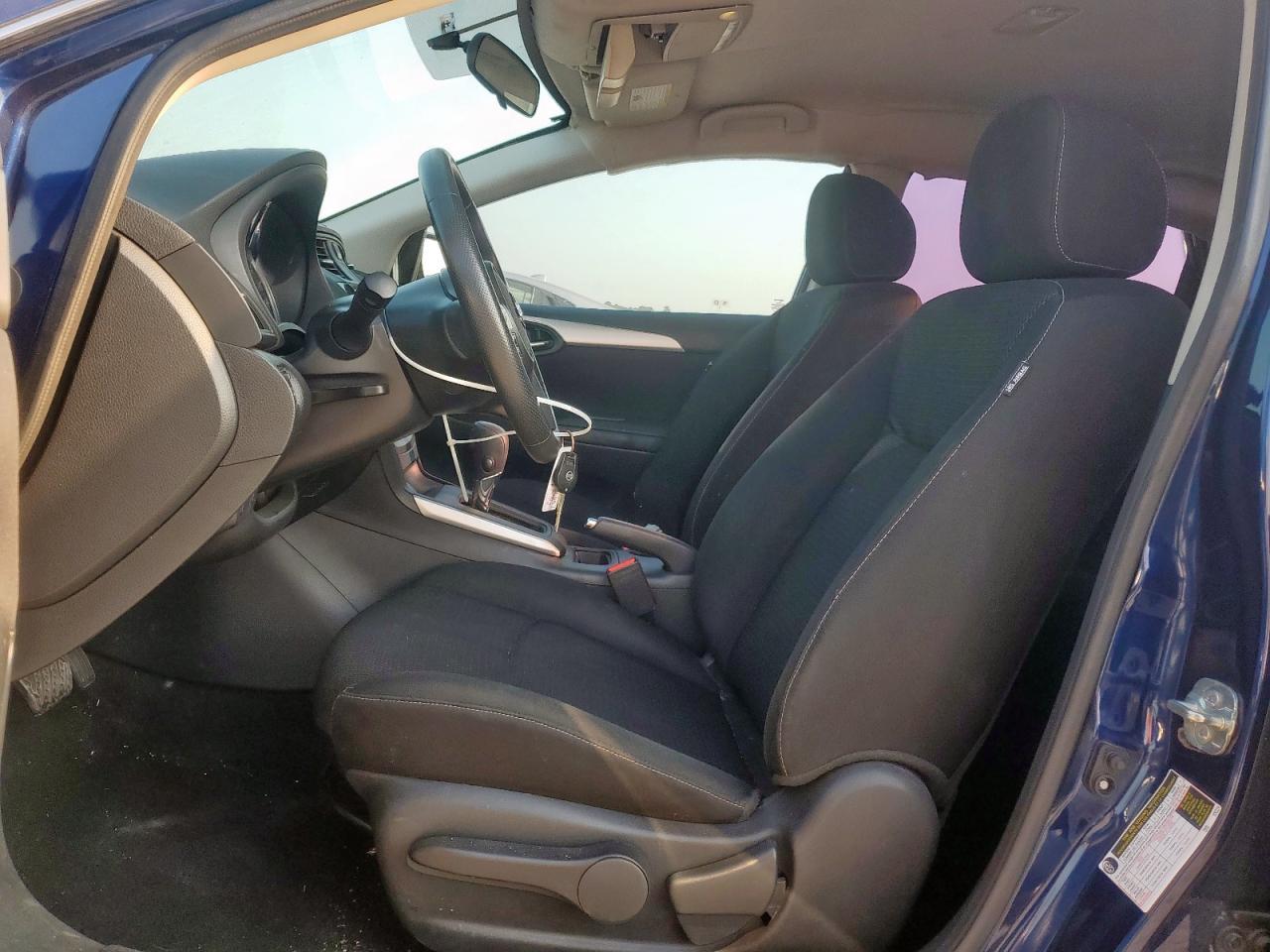 2019 Nissan Sentra S - Фото 7